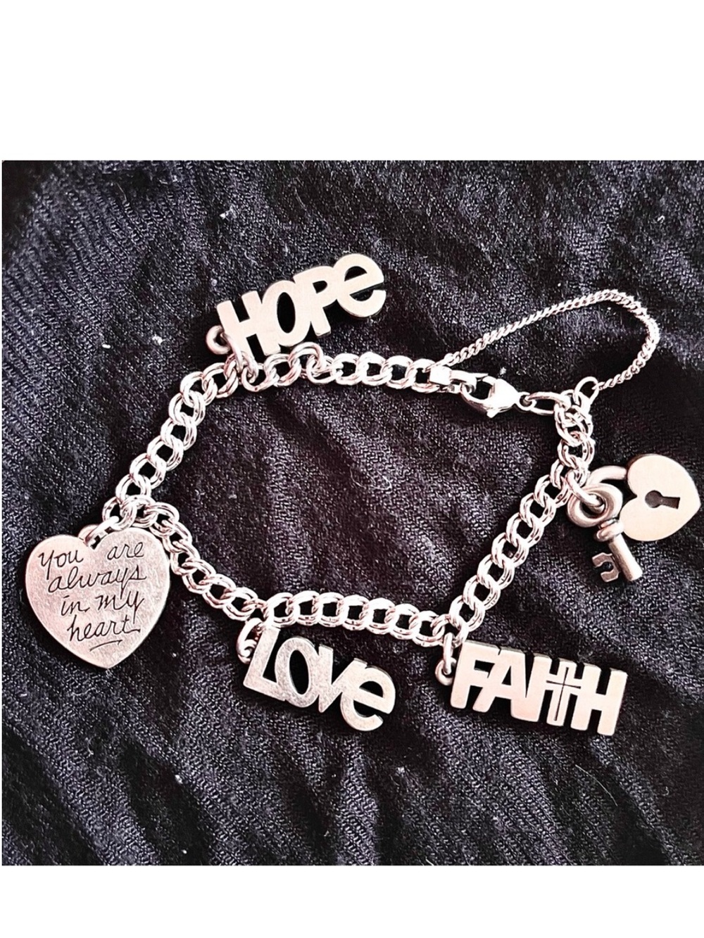 Retired Rare James Avery 925 Charm Bracelet w Heart Love Faith & Hope Charms